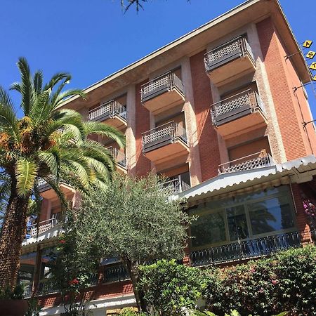 Hotel Astoria 보르디게라 외부 사진